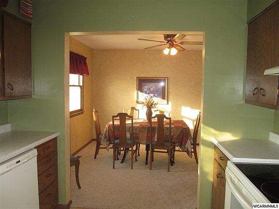 5th image of 381 W Main St