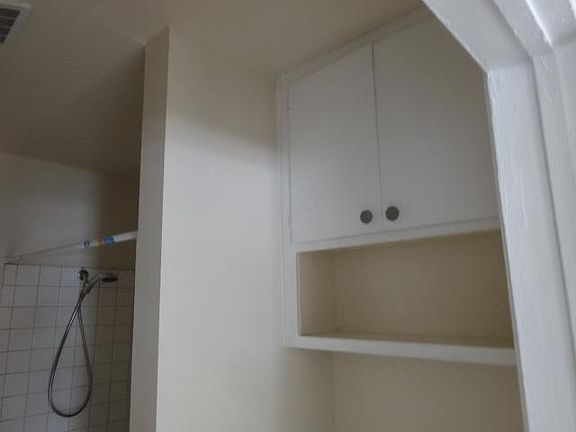 2nd image of 434 S Buena Vista St APT 1