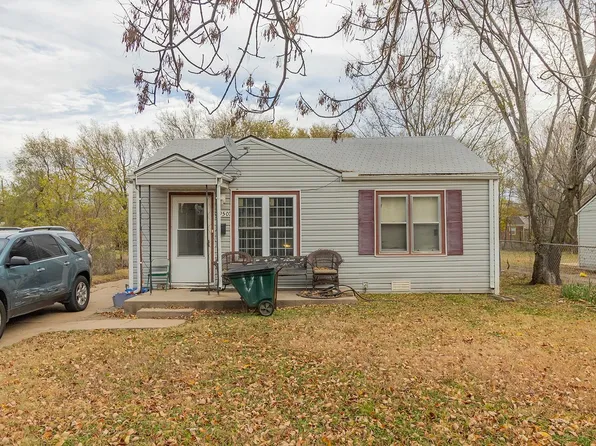 1950 N Minneapolis Ave, Wichita, KS 67214