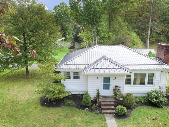 2725 Warm Springs Ave, Huntingdon, PA 16652