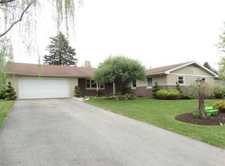 6064 Shepherd Hills Ave, Allentown, PA 18106