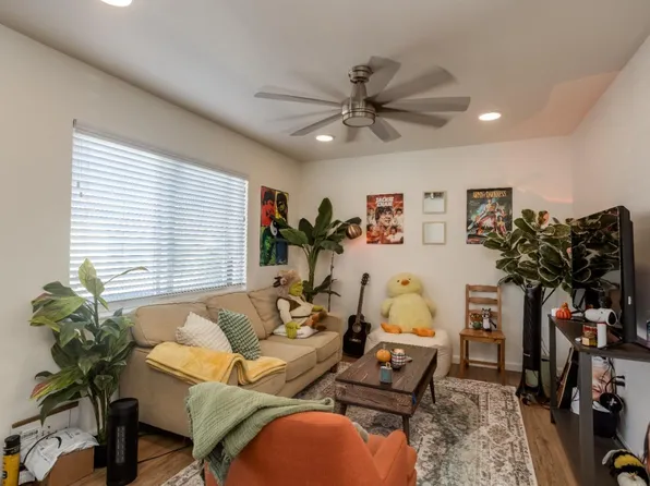 1120 Locust St, San Jose, CA 95110