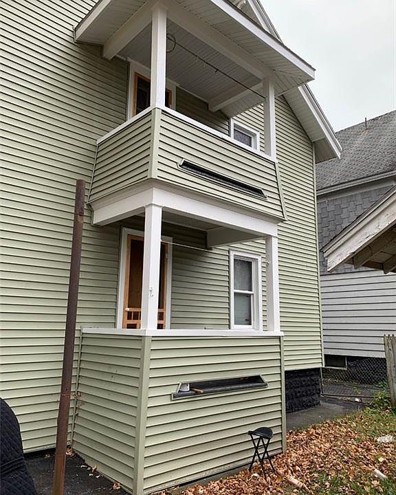 2nd image of 312-314 W Calthrop Ave