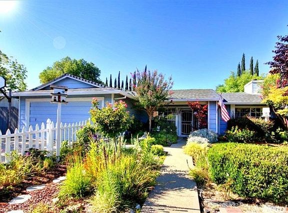 2nd image of 607 Oakborough Ave