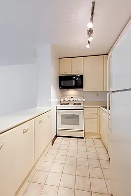 Rented by Mirador Real Estate | media 38