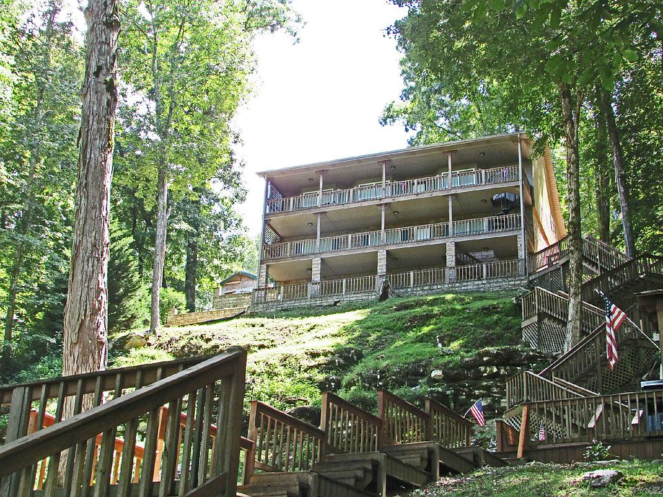 372 ROCKY BRANCH RD