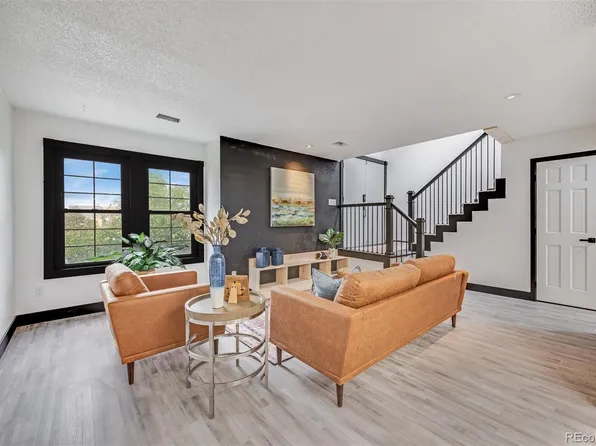 2834 S Vaughn Way, Aurora, CO 80014