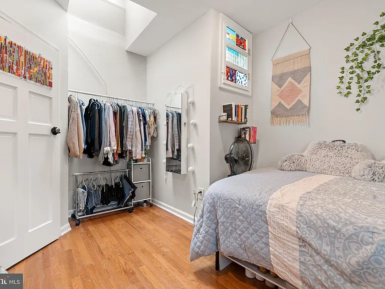 1723 Seaton St NW — Photo 28