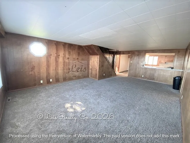 4730 Slade Rd — Photo 2