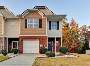 2099 Burns View Ln, Lawrenceville, GA 30044
