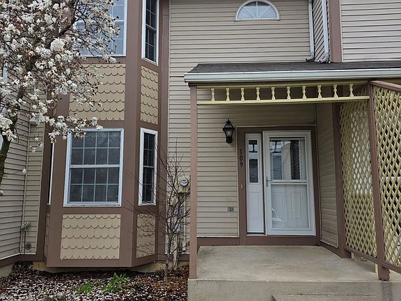2nd image of 131 Freedom Ct