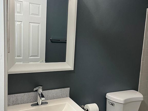 5th image of 7981 Calvary Ct