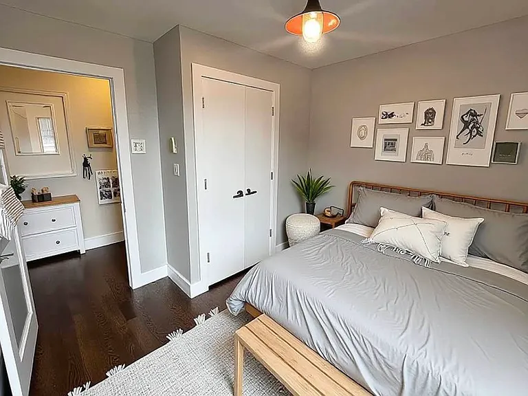 924 Dean St #2FF — Photo 6