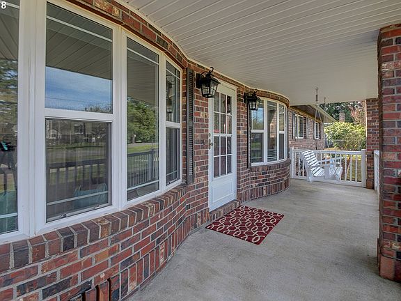 5th image of 9707 NE 70th St