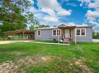 149 High Ridge Meadows Dr, Gonzales, TX 78629