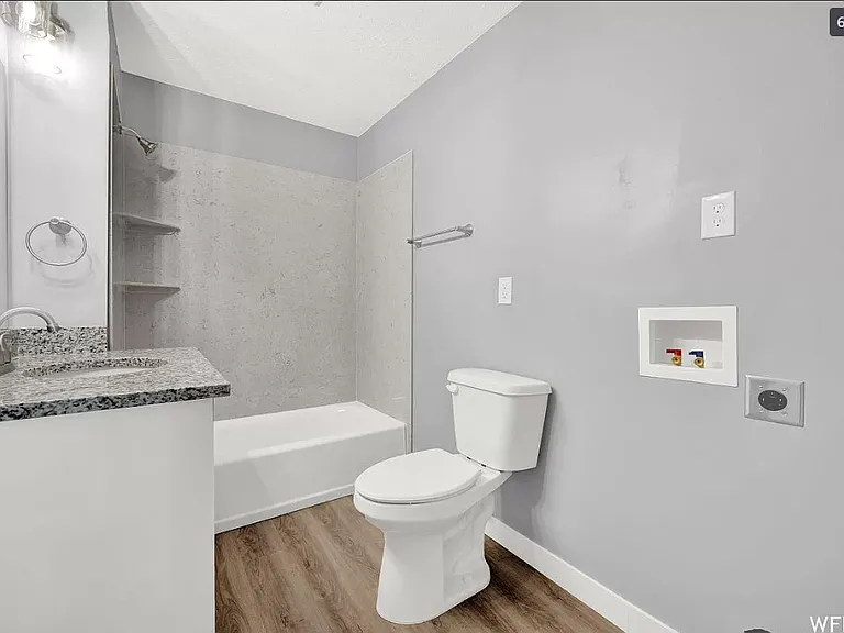 2820 Porter Ave — Photo 10