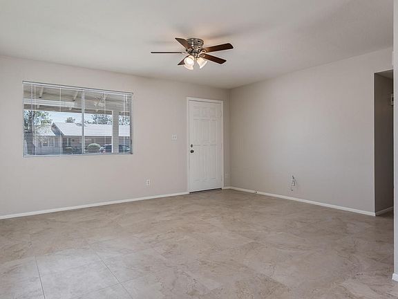 4002 W Paradise Ln - MLS-9