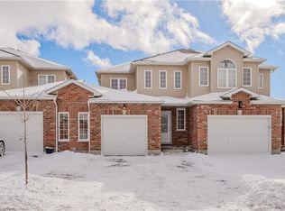 6 Broadoaks Dr, Cambridge, ON N1T2C3