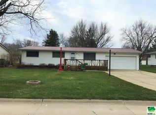 603 W 5th St, Wakefield, NE 68784