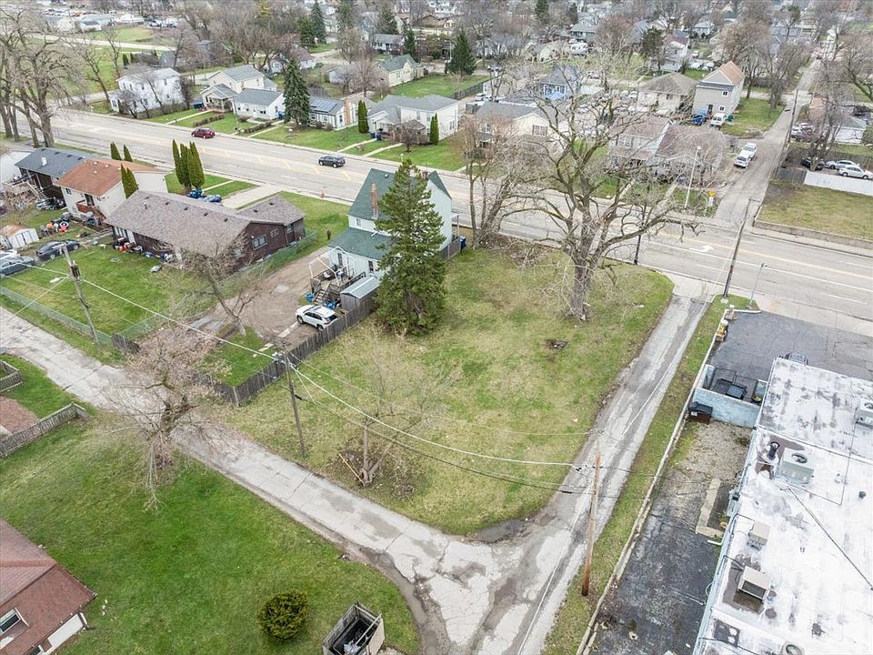 1st image of 2130 Lewis Ave