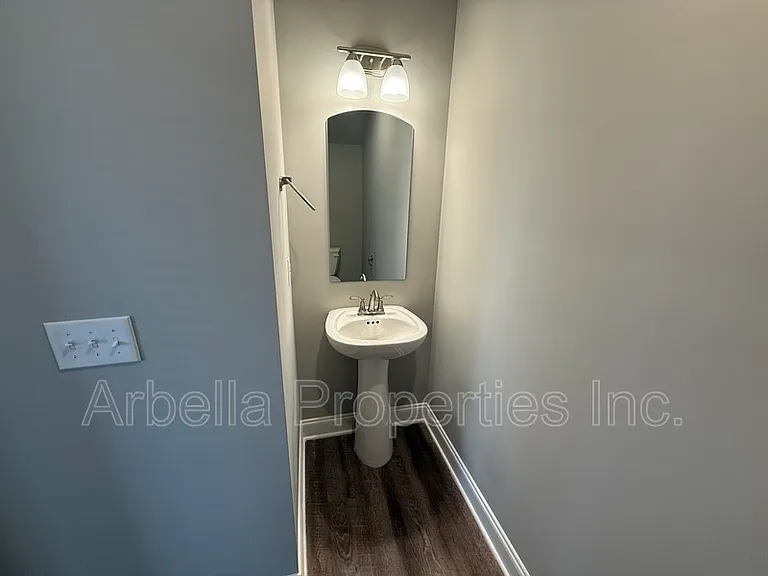 127 Adams And Corby Rd #24 — Photo 9