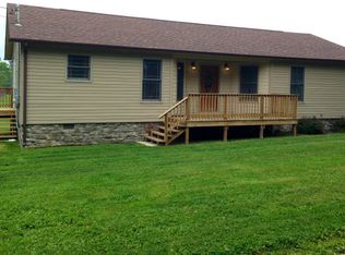 126 Ronald St, Shady Spring, WV 25918