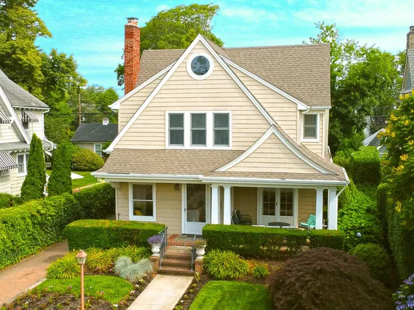 316 St Clair Avenue, Spring Lake, NJ 07762