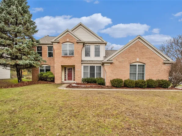 1257 Apple Creek Dr SE, Kentwood, MI 49546