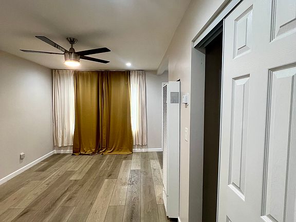 3rd image of 1007 E Ocean Blvd #0