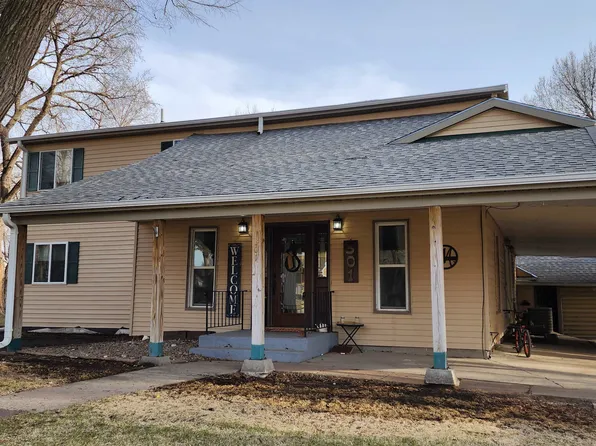 301 E 4TH STREET, Curtis, NE 69025