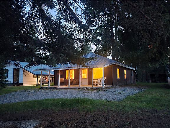 4th image of 808 2nd St N