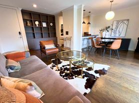 141 S Clark Dr