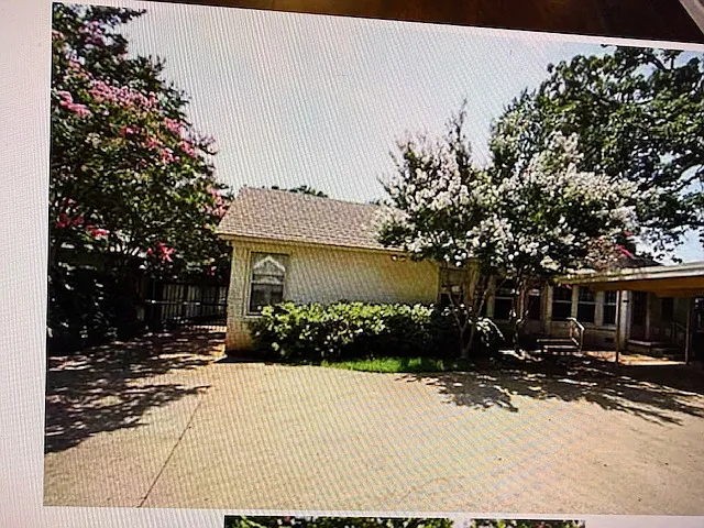 4 bed, 2.5 bath, 2000 sqft, $2,950 — Photo 4