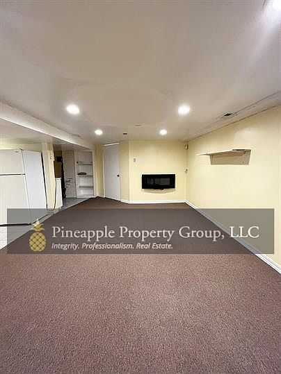 1st image of 556 E 700 S #Basement