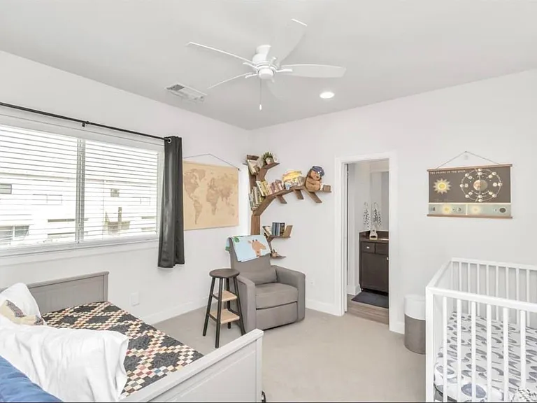 360 Eado Park Cir — Photo 13