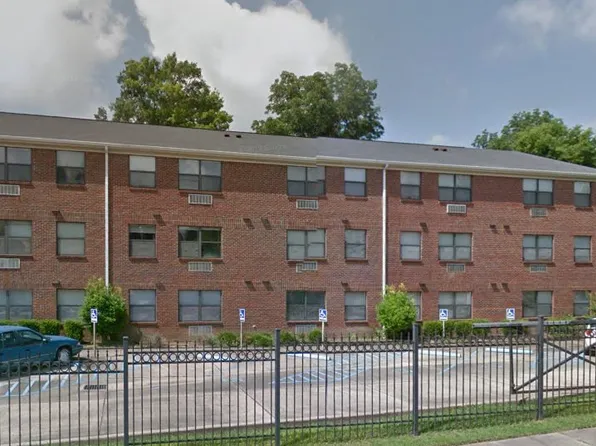 910 Bowman St #910, Vicksburg, MS 39180