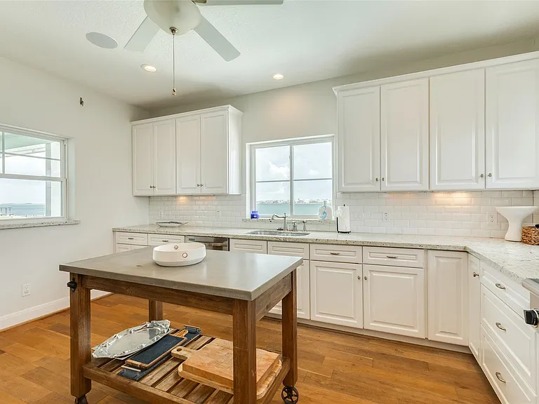 9680 Airways Ln — Photo 29