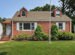 13 Macarthur Ave, Cranford, NJ 07016