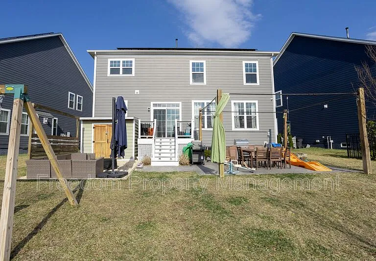 2425 Morgans Point Dr — Photo 64