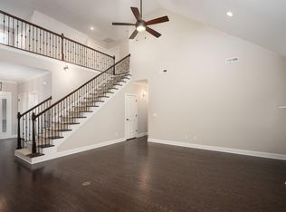 2018 River Watch Dr, Soddy Daisy, TN 37379