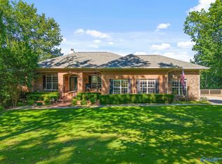 339 Hill Bluff Rd, Guntersville, AL 35976