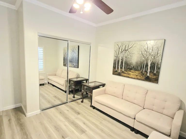 Study/ 3rd bedroom