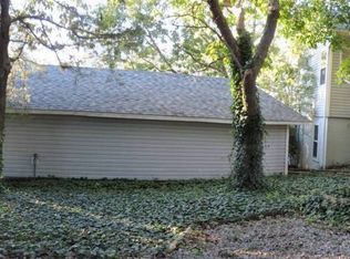 166 Goldwater Ln, Reeds Spring, MO 65737