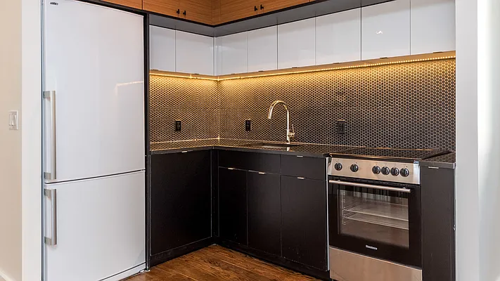 Rented by Nooklyn NYC LLC | media 2