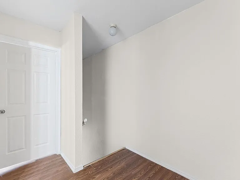 12206 Ormandy St — Photo 14