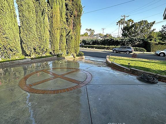 3rd image of 26261 Veva Way