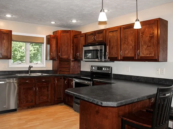 114 North St, Russia, OH 45363