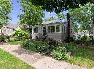 3123 D Ave NE, Cedar Rapids, IA 52402