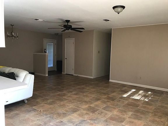 2nd image of 4637 Fawn Dr