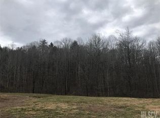 2499 Bill Tuttle Rd, Lenoir, NC 28645